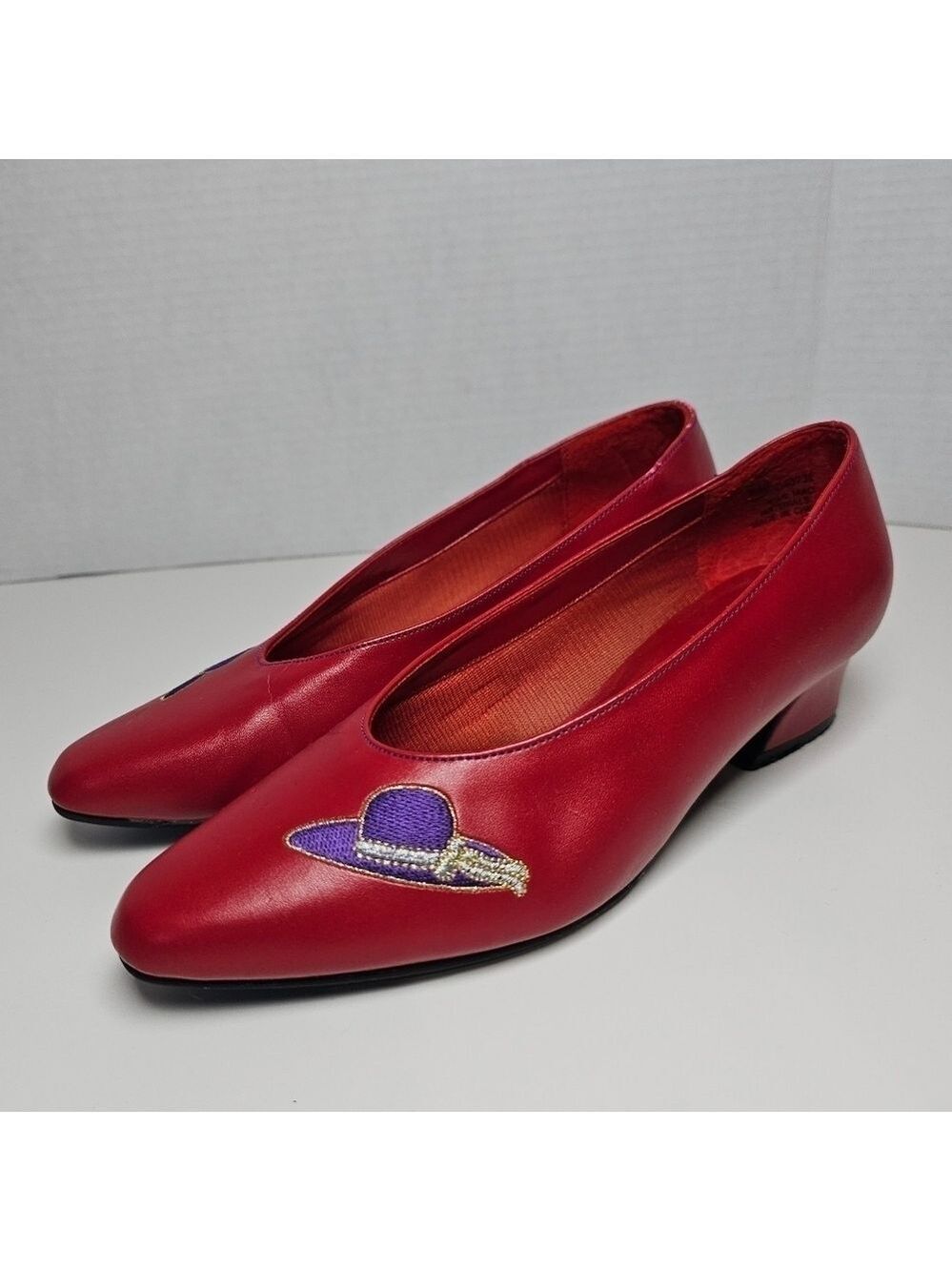 Vintage Allyson Whitmore Red Pumps with Purple Hat Design